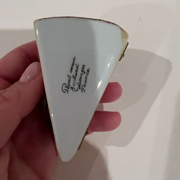 COPY - Limoges Box. Perfect Condition. - Picture 2 of 4